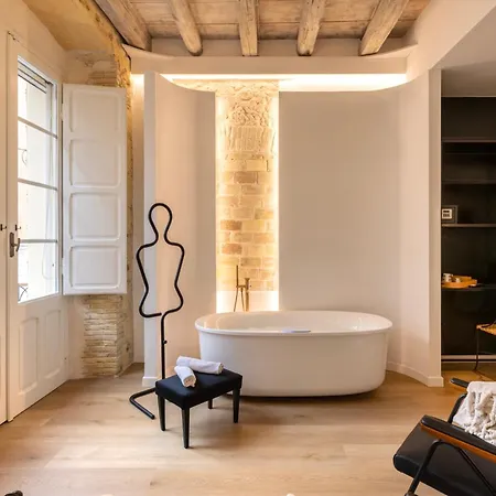 Πανσιόν Pedra Bianca Luxury 4*