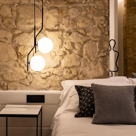 Πανσιόν Pedra Bianca Luxury 4*