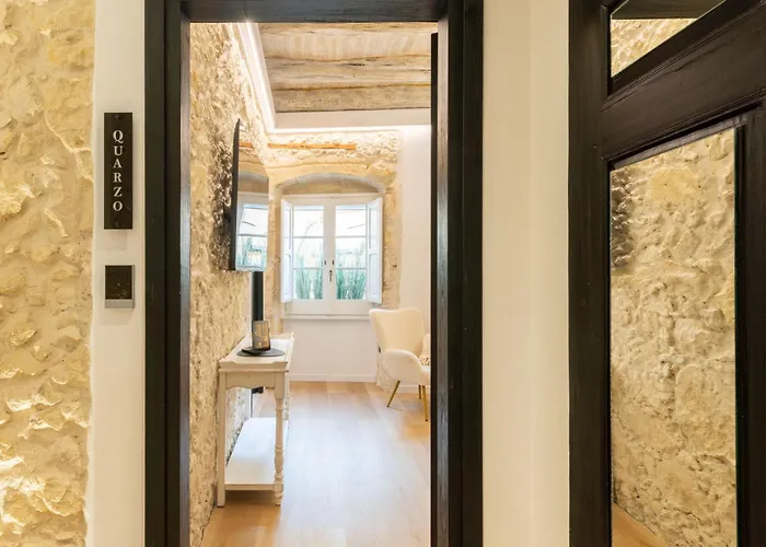 Pedra Bianca Luxury קליארי