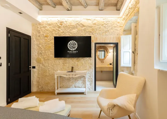 Pedra Bianca Luxury 4*