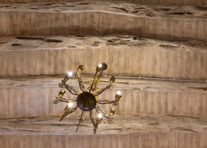 Pedra Bianca Luxury בית הארחה